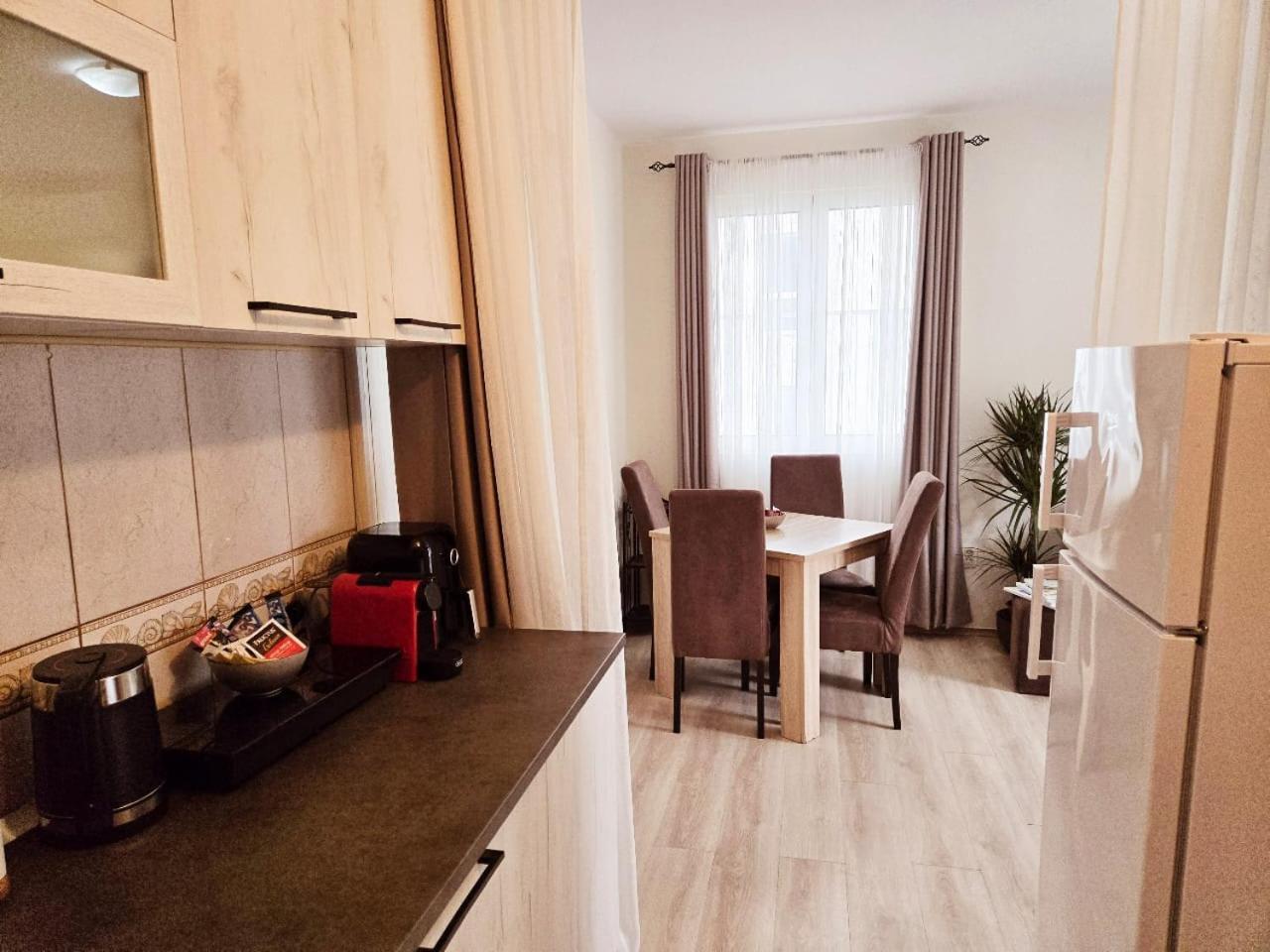 Apartments Nikcevic Budva Ngoại thất bức ảnh